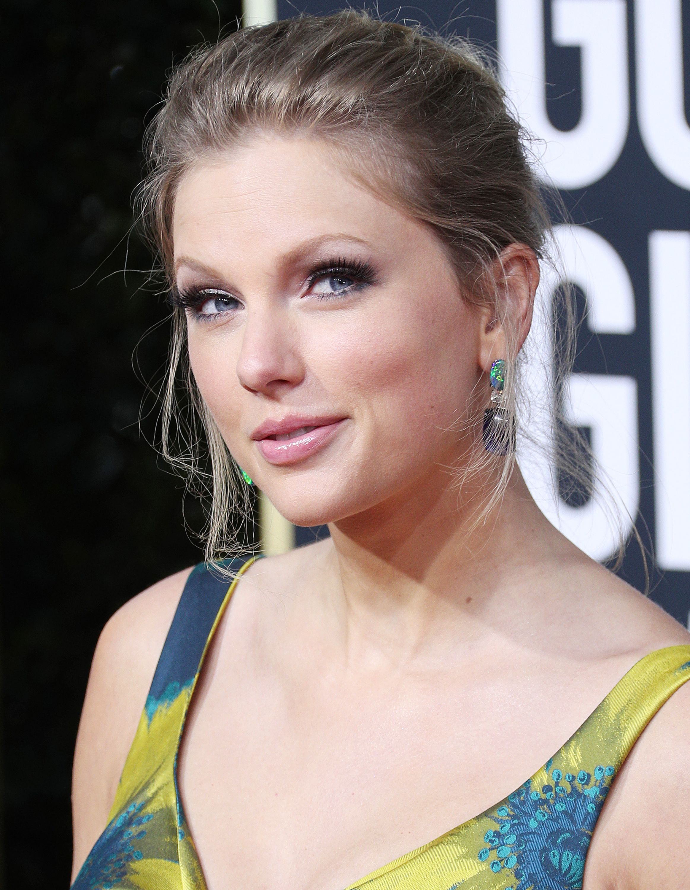 Taylor Swift Web Photo Gallery: Click image to close this window