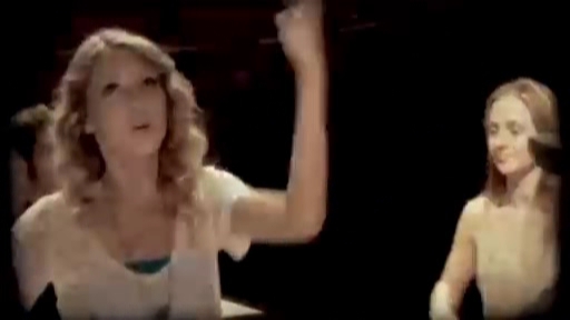 Taylor_Swift-Fearless_(Original_Capture)_mpg_000051960.jpg