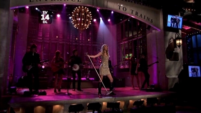 Taylor_Swift_Saturday_Night_Live_Full_Episode_November_7_2009_avi_001668333.jpg