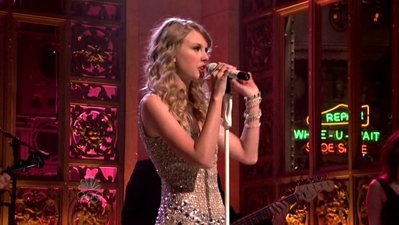 Taylor_Swift_Saturday_Night_Live_Full_Episode_November_7_2009_avi_001697829.jpg