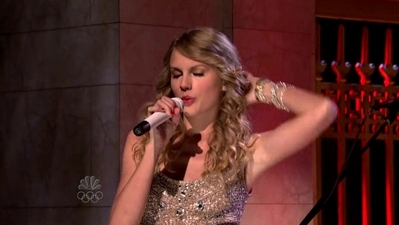 Taylor_Swift_Saturday_Night_Live_Full_Episode_November_7_2009_avi_001765063.jpg