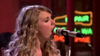Taylor_Swift_Saturday_Night_Live_Full_Episode_November_7_2009_avi_001800431.jpg