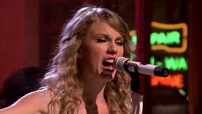 Taylor_Swift_Saturday_Night_Live_Full_Episode_November_7_2009_avi_001801332.jpg