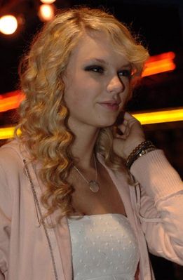 taylorweb06.jpg